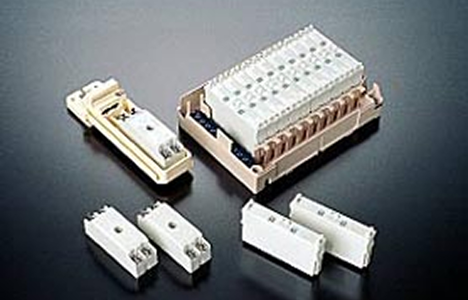 電話回線用加入者保安器イメージ